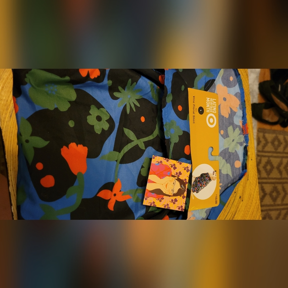 * Size large Hispanic Heritage month dog shirt